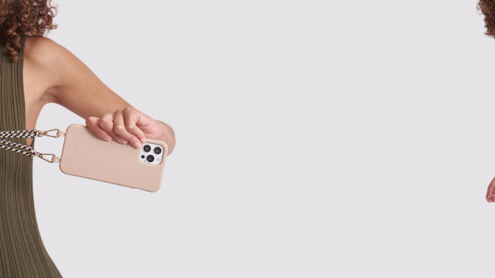 Travel in Style: Crossbody Phone Cases for Jet-Setters