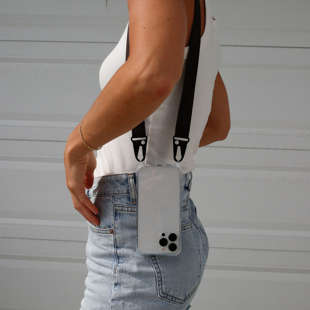 Phone case with crossbody phone strap. Cross body smartphone case. cover. Xouxou. bandolier. phone necklace. phone bag. phone purse. phone harness. Smartphone accessories. iPhone strap