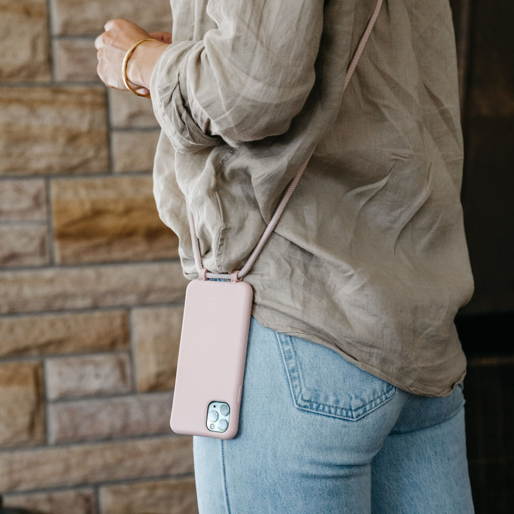 Dusty Pink Phone Case + Dusty Pink Phone Cord - Louve collection