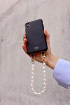 Le Cafe Noir Black Phone Case + Pearl Phone Bracelet / Wristlet | Short - Louve collection